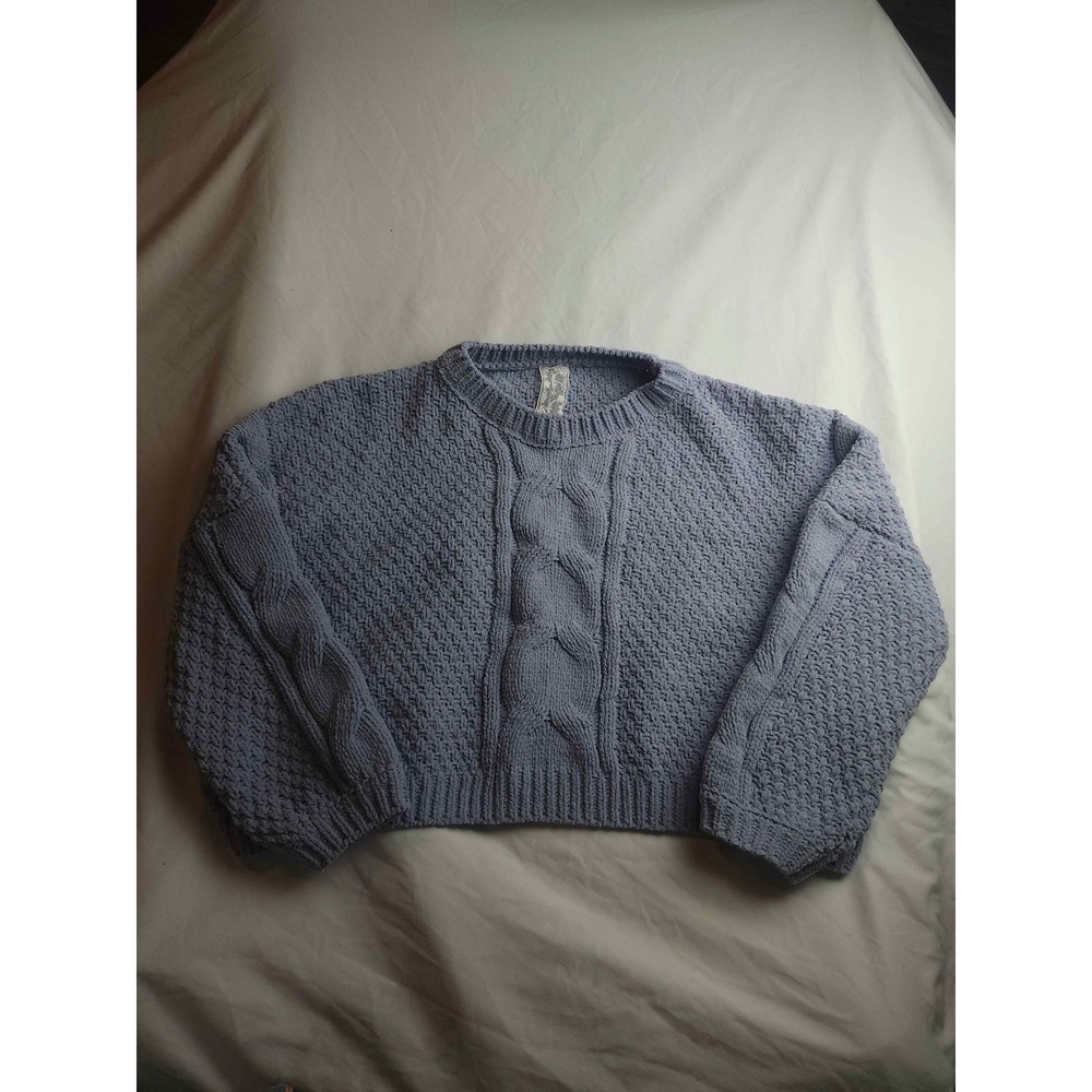 Sadie & Sage Periwinkle Blue Chenille Cable Knit Cropped Sweater Large